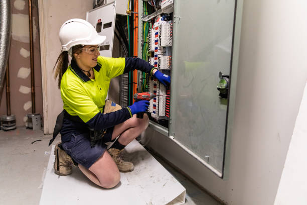 Best Electrical Contractors for Businesses  in Roaming Shores, OH
